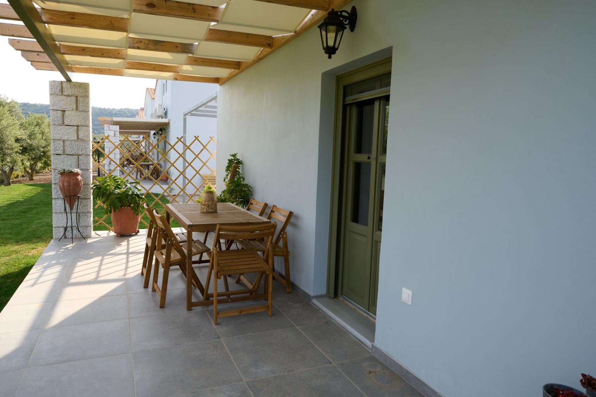 La Familia Luxury Private Maisonettes Near The Sea Gytheio Exterior foto